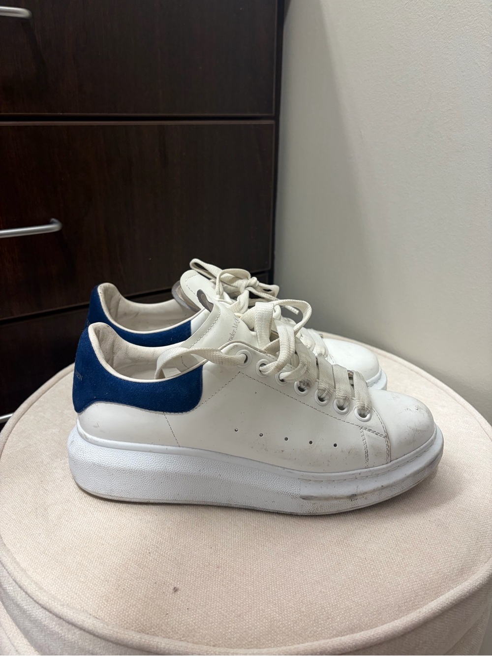Alexander McQueen White Leather Platform Sneakers with Navy Heel